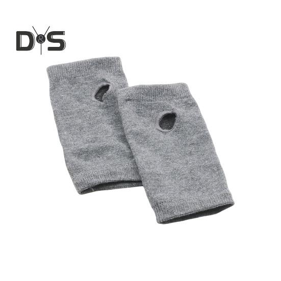 

1 пара перчаток осень-зима без пальцев трикотажные высокоэластичные нескользящие наручные перчатки чистый цвет сохраняют тепло ветрозащитные перчатки для велоспорта письма и набора текста светло-серый