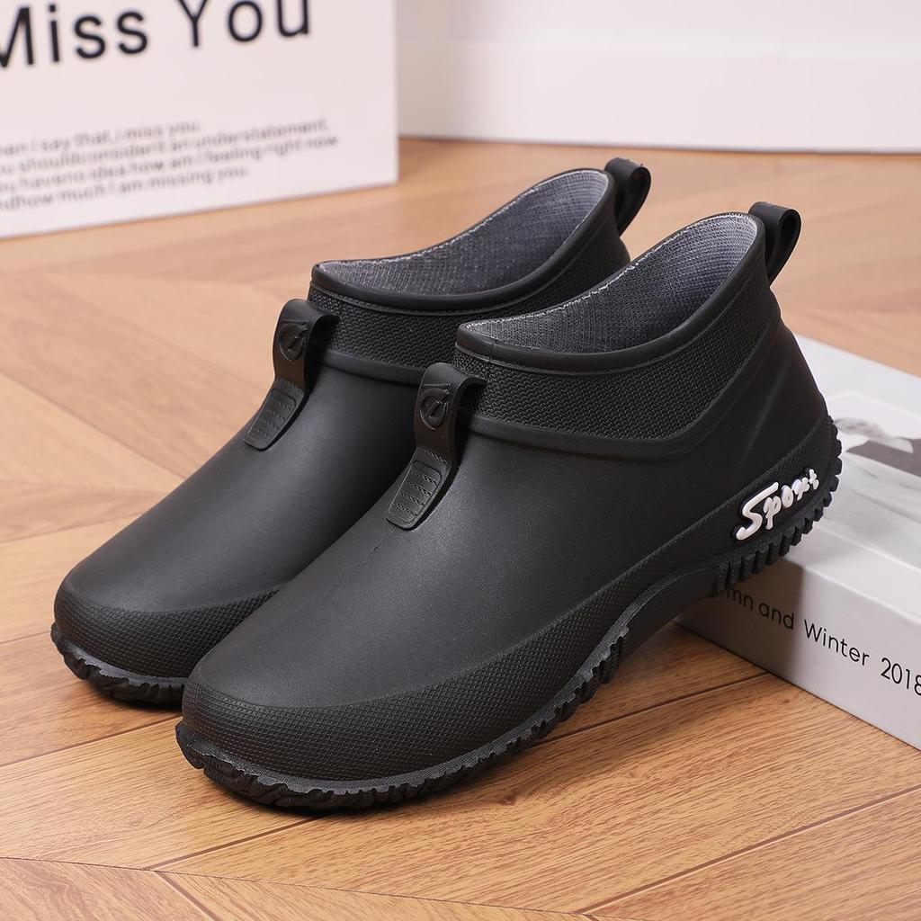Women's Waterproof Non-Slip Short Rain Boots - Thick-Soled, Dirt-Resistant, Low-Cut, Soft-Sole Rubber Shoes for Kitchen and Outdoor Use.