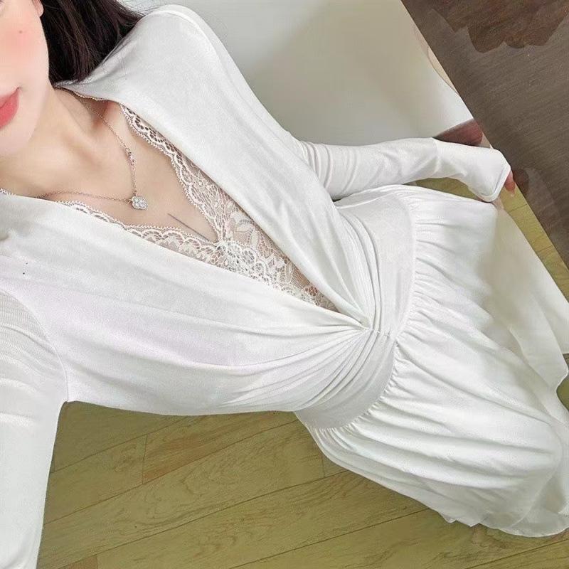 French Lace Patchwork V-Neck Dress - Women's Sexy Waist-Cinching Autumn 2025 Arrival