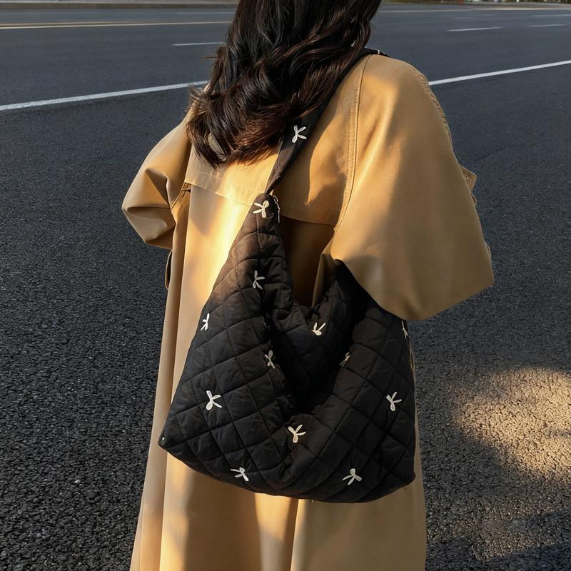 Nyl Solid Color Bow Diamd Grid Embroidery Casual Tote 2026 New Casual Bags Casual Leisure Sweet Versatile Women's Handbags