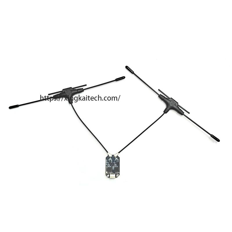 

Дистанційний приймач FPV ELRS 915M 2.4G, оснащений Т-подібною антеною, може мати п’ять режимів прийому чорний