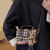 Fashionable Small Batch Diamond Check Handbag 2023 New Winter Shoulder Crossbody Bag