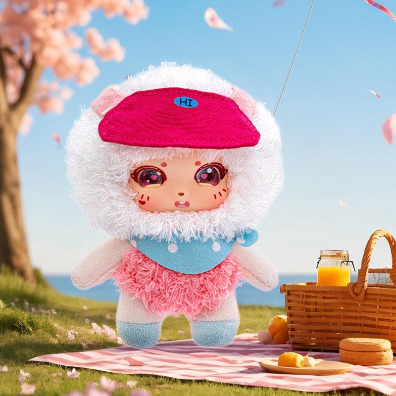 

1 Vinyl Doll Adorable Blooming Season Outing Series Five Kinds Of Optional Pendants Can Be Crafted Ornaments The Best Present Designed For Birth Date 13CM красный