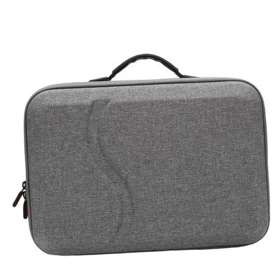 Détails et accessoires – Sacs et équipement