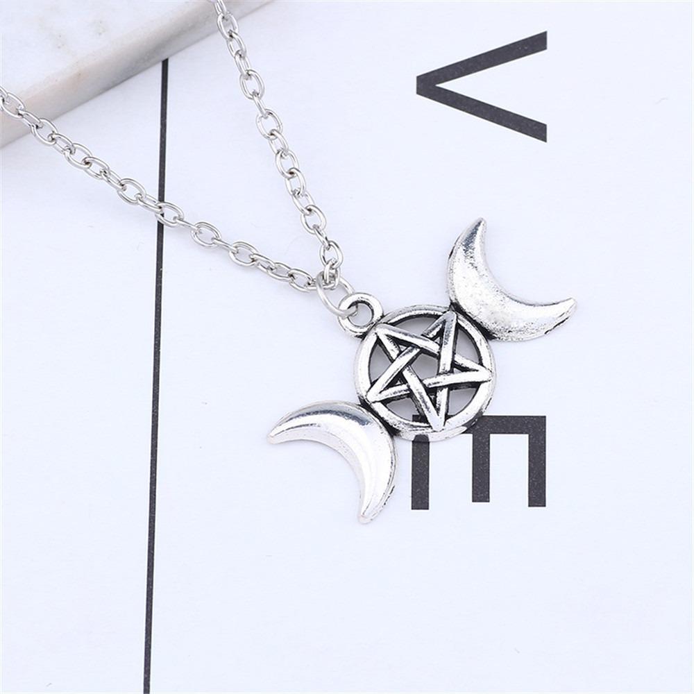 Vikings Retro Symmetry Moon Hollowed-out Five-pointed Star Pendant Necklace for Women Simple Fashion Jewelry Accessories Gifts