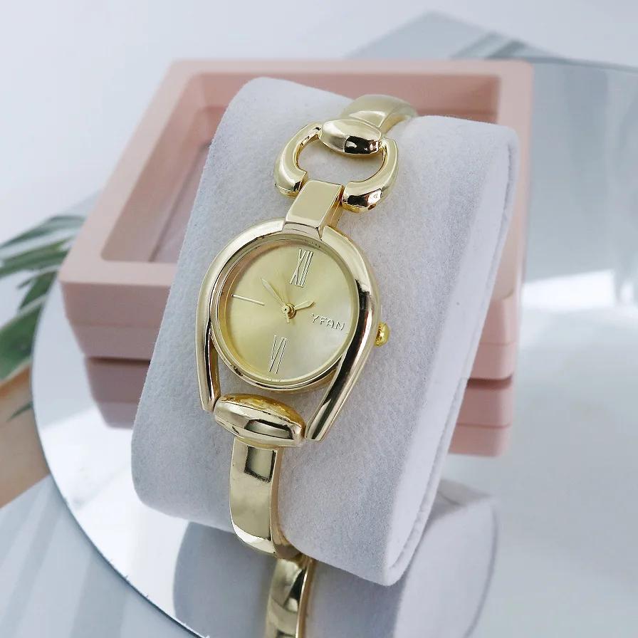 Simple Women's Wristwatches Stainless Steel Strap Small Dial Fashionable Exquisite Quartz Watches for Woman Relojes De Mujer