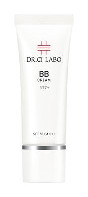Make-up na obličej – BB a CC krémy