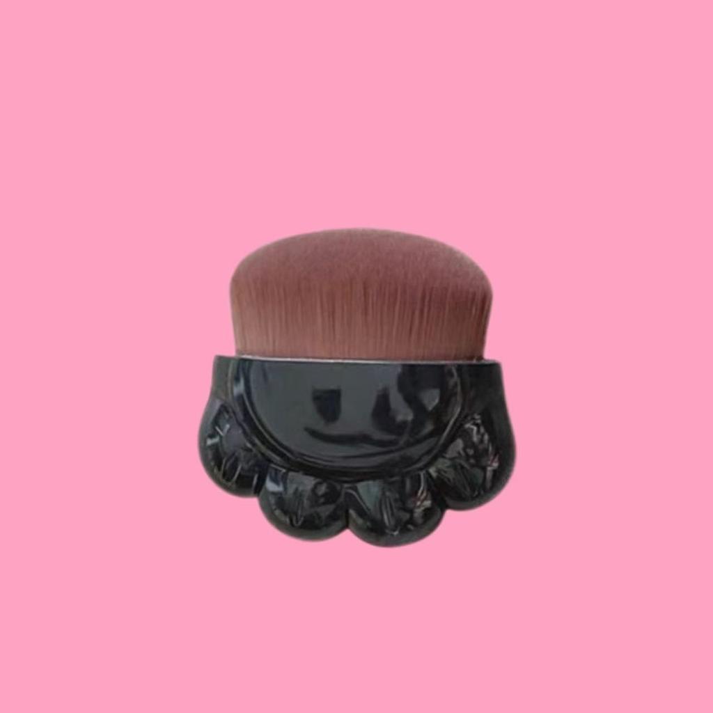 55 Cat Paw Foundation Brush: Flawless Concealer Magic Makeup Brush, Quick Application, Non-Absorbing, Portable Cosmetic Tool, New Style