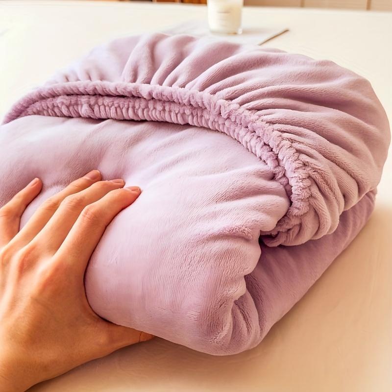 1pc Solid Color Bed Skirt, Milk Velvet Bed Skirt, Fleece Mattress Cover, Pillowcase And Pillow Core Not Included