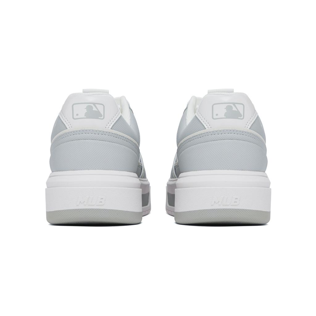 MLB Chunky Liner Leder Bequem Vielseitig Niedrige Sneaker Unisex-Sneaker Grau 3ASXCBS4N-50GRS