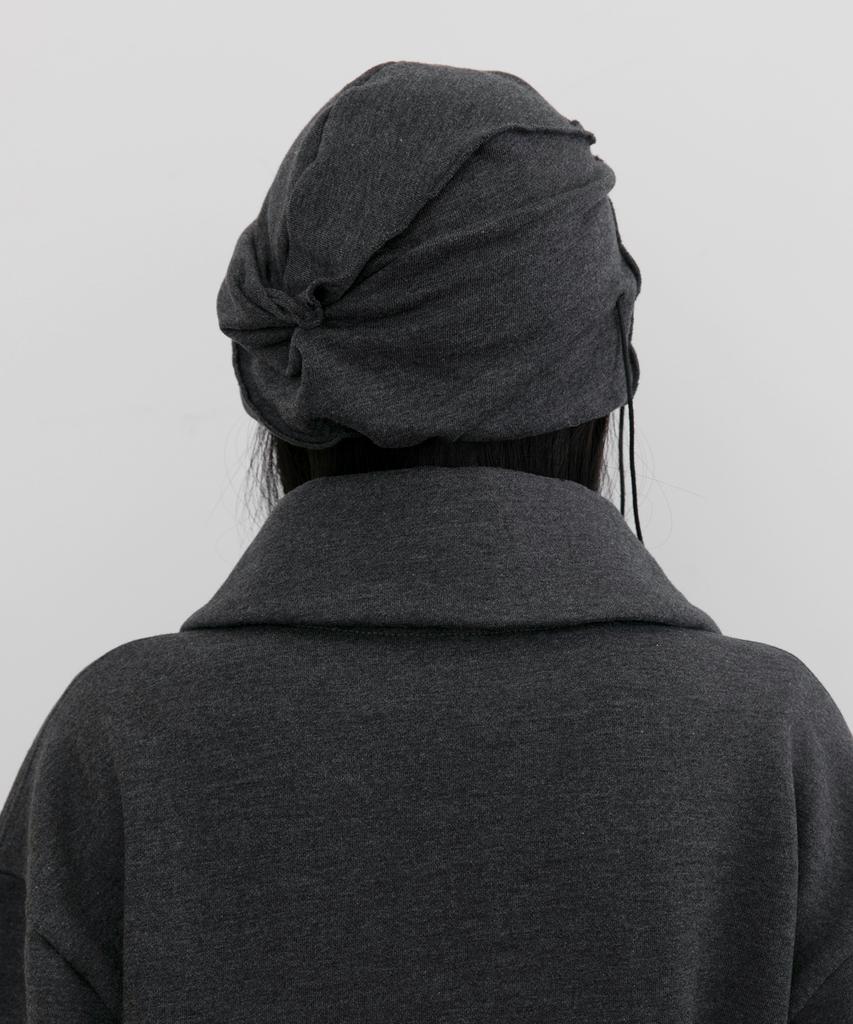Peulleeoeob Soi Draped Cap (Fl-743_Charcoal)