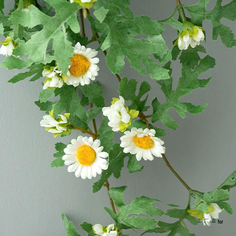Stylish Daisy Pendant Faux Flower Vine for Indoor Wall Decoration and TV Background