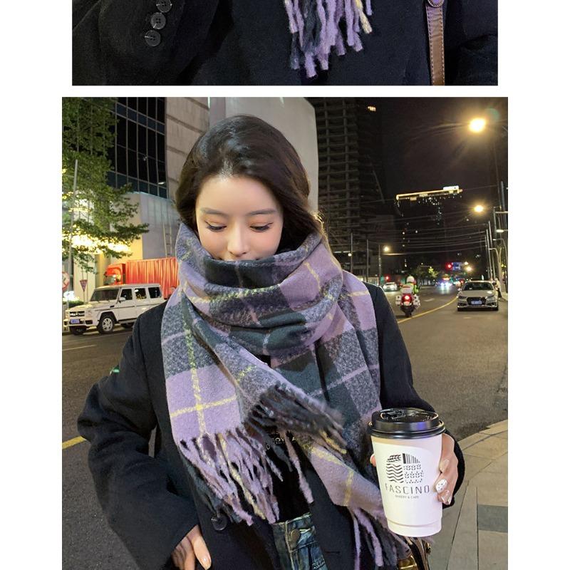 New Christmas Festive Atmosphere New Year's Women's Korean Version Versatile British Warm Couple Scarf Shawl Student Scarf