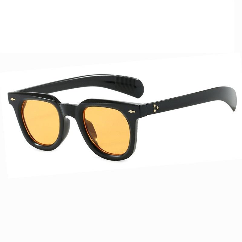 Vintage Square Sunglasses Men Women Fashion Brand Sunshade Glasses Oversized Rivets Rectangle Glasses Driving Eyewear Uv400