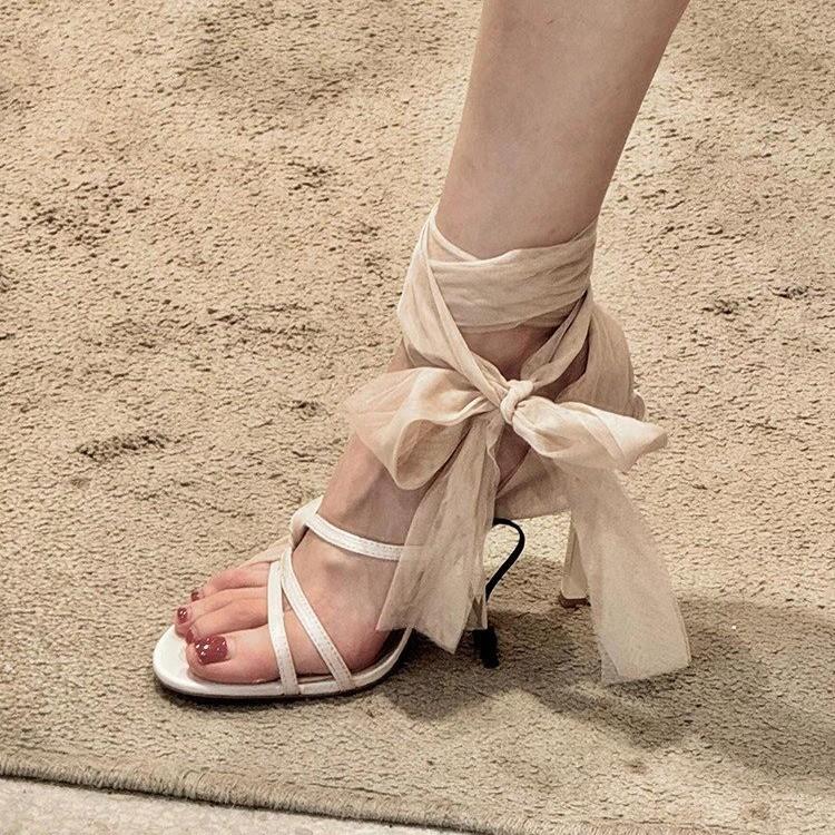 2025 Sandale Noi de Vară cu Barete Încrucișate, la Modă, cu Vârf Rotund, Toc Stiletto, Romane cu Toc Înalt, Sexy, Versatile, Pantofi de Damă pentru Rochie