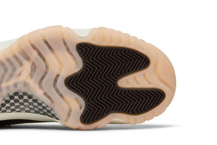 Sneakers da Donna Jordan 11 Retro Neapolitan (Da donna) Vela/Marrone Velluto-Atmosfera