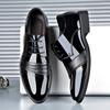 Nová móda Pánske spoločenské topánky Osobnostný trend Paty Leather Svadobné topánky Pánske ploché topánky Oxfords