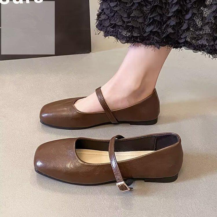 Retro Mary Jane shoes women's autumn new with skirt shoes commuting light mouth small leather shoes