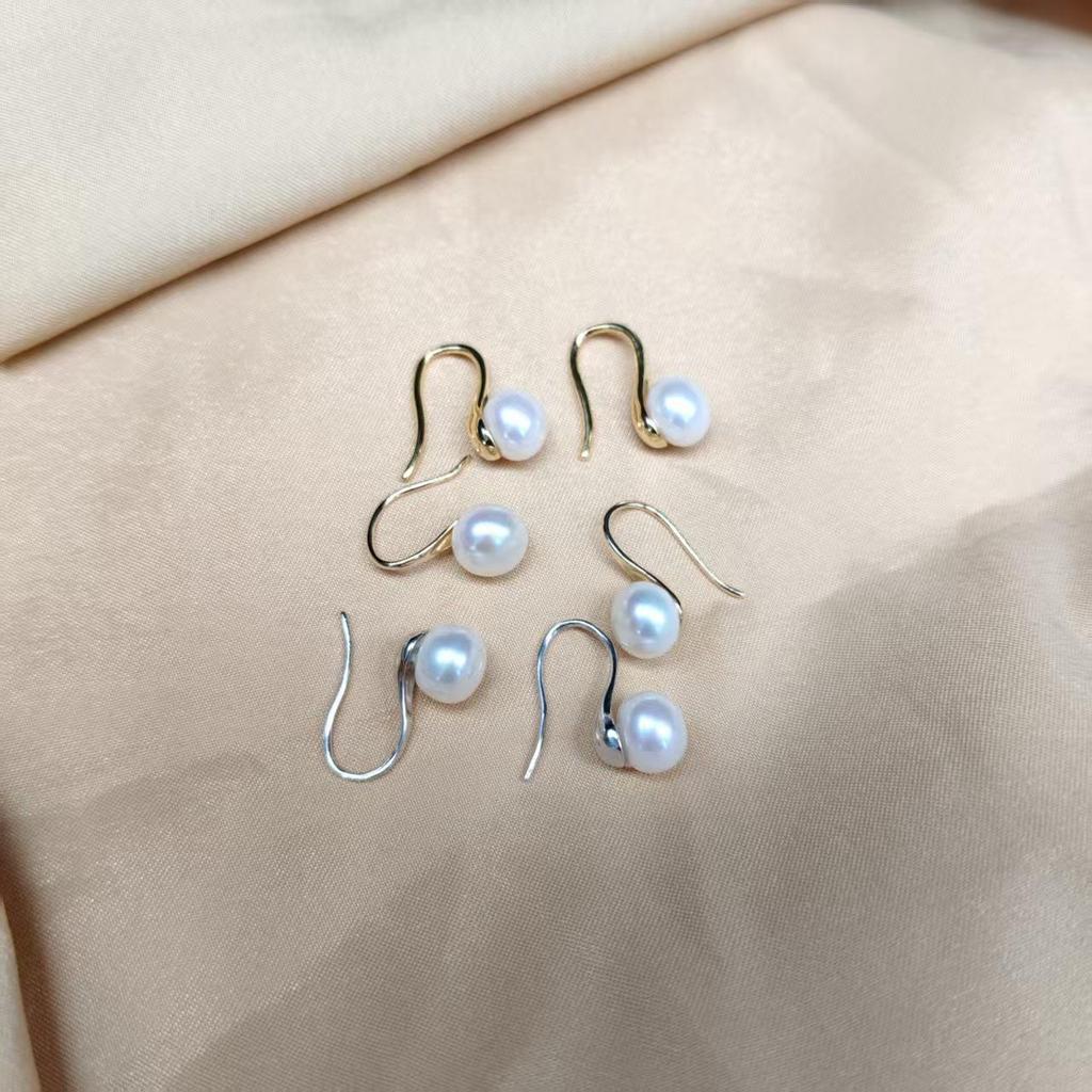 7-8mm Bread-Shaped Freshwater Pearl Earrings with S925 Silver & Gold Two-Tone High Heel Ear Hooks