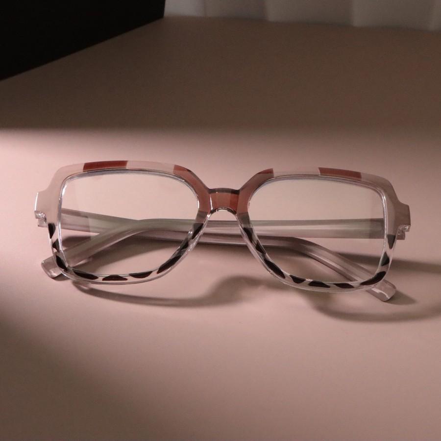 Classic Fashion Glasses Women Mencepai Stylish Eyewear for Women Trendy Design Comfortable Fit