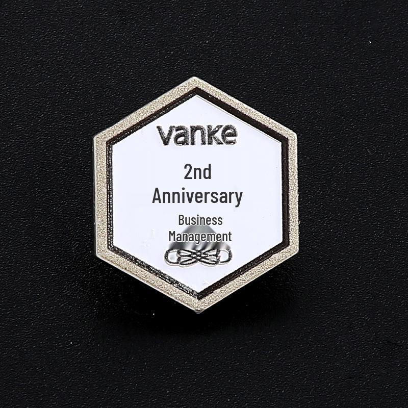Zinc Alloy Gold-Plated Chamber of Commerce Anniversary Badge Alloy