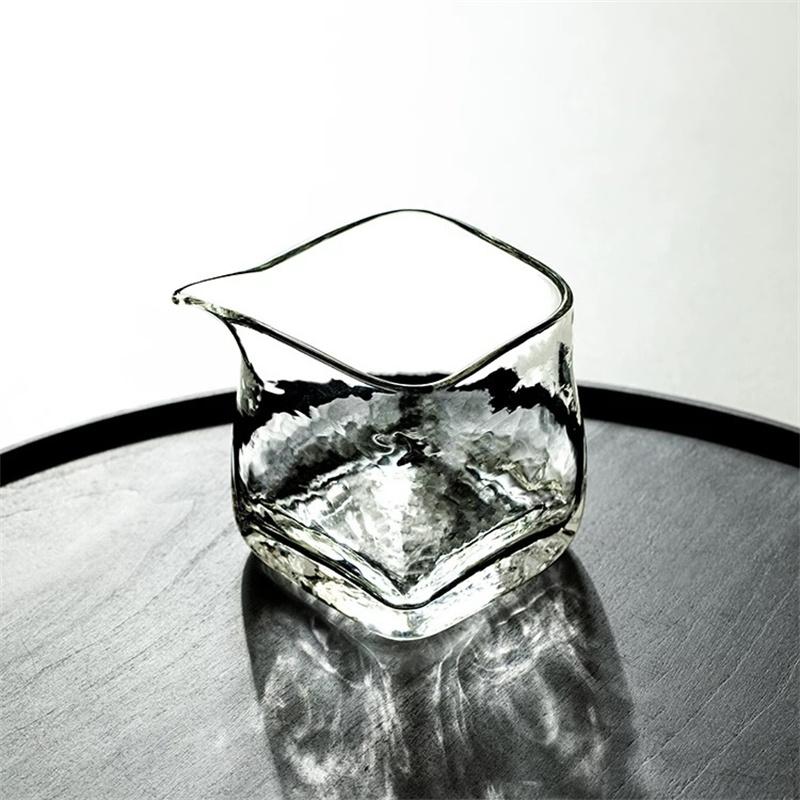 

180ml Glass Fair Cup Heat Resistant Handmade Hammer Tea Dispenser Chahai Home Decoration Kungfu Teacup Ceremony Teaware Accessor 180ML