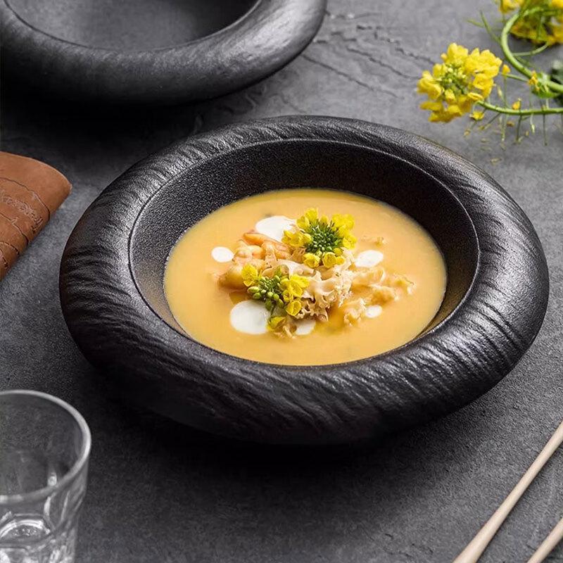 

Deou Xinguang Ceramic 10-inch Straw Hat Soup Plate