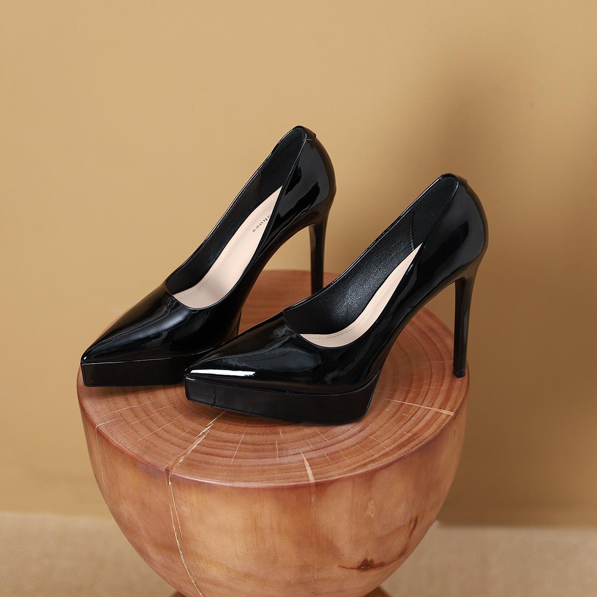 

1633-2 Европейская и американская мода остроносые туфли-лодочки на супервысоком каблуке новые красные сексуальные с открытым вырезом темпераментные лакированные туфли на тонком каблуке 35 чёрный