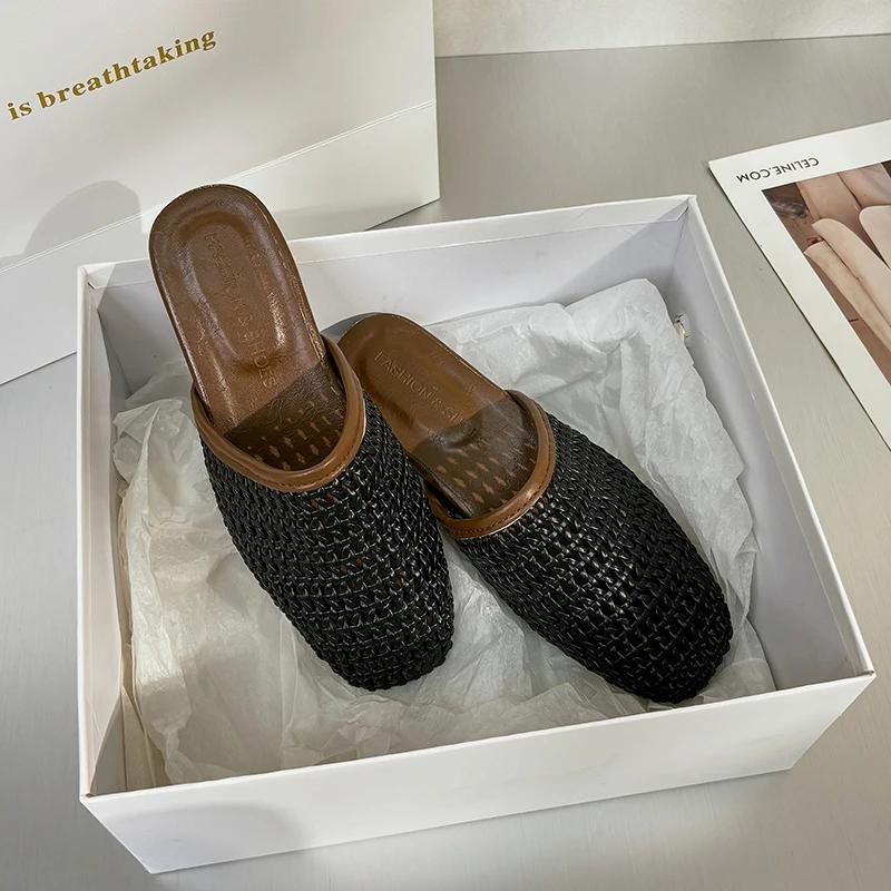 Summer New Women Slip On Mules Shoes Fashion Cane Weave Ladies Sandal Shoes Square Low Heel Outdoor Casual Slipper