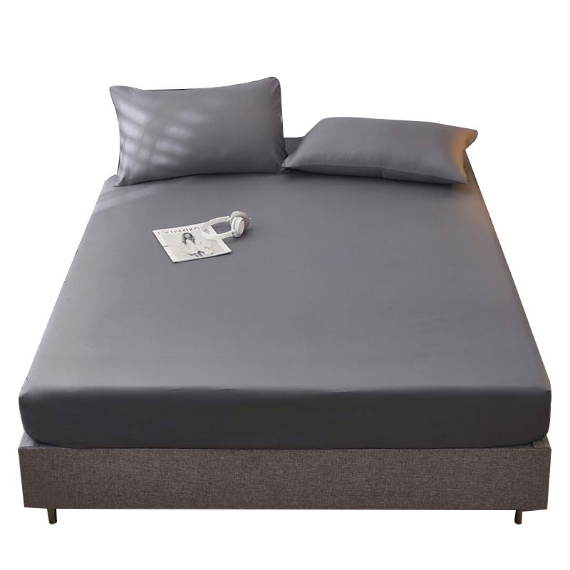 Aivi Fitted Sheet & Mattress Protector