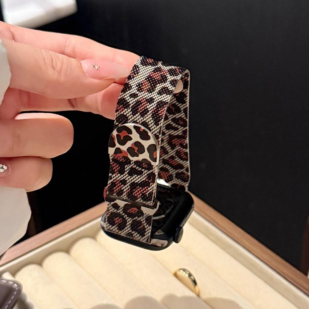 Milanese Loop strap For Apple watch band 46mm 45mm 44mm 40mm 41mm Leopard Print Magnetic bracelet for iWatch Series 11/10/9 8 7 6 SE3/Ultra 2 3 4 49mm