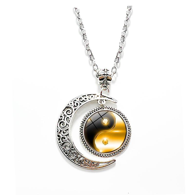 1Pc Tai Chi Star Moon Necklace, Retro Punk Carved Skull Alloy Chain Sweater Accessory