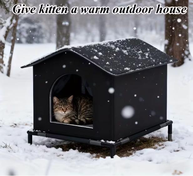 All-Season Waterproof, Cold-Resistant Outdoor Enclosed Love Heart Cat House with Free Shipping.