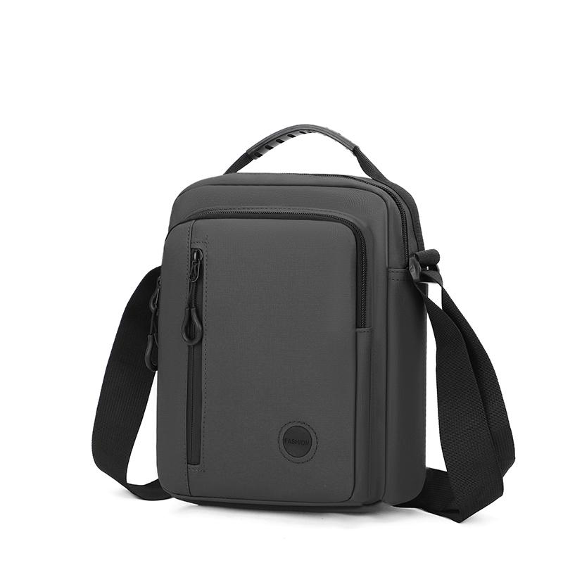 Men's Shoulder Bag Large Capacity Outdoor Commuter Mobile Phone Bag Water-Repellent Business Handbag