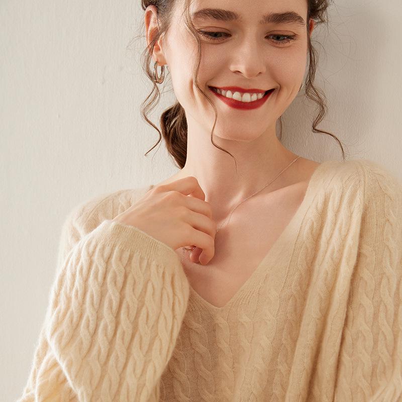 Women's Cashmere V-Neck Sweater - Autumn/Winter Knit, Loose-Fit, Slimming Korean Style Fashion