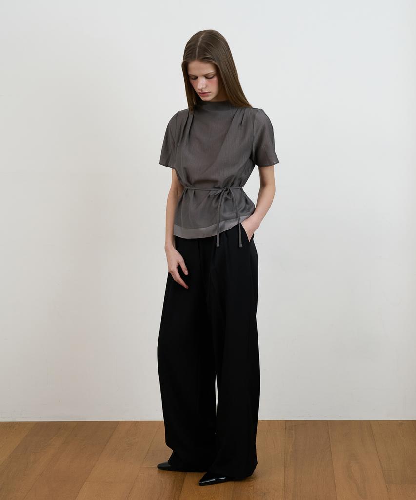 DEHEVE Drape Strap Blouse [Charcoal]
