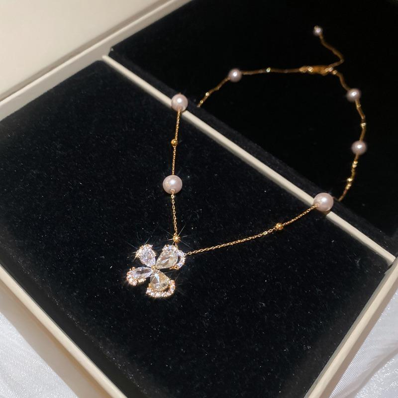 K Real Gold Electroplated Zircon Butterfly Pearl Necklace Simple and Exquisite Elegant Collarbone Chain Light Luxury Temperament Neck Chain Women