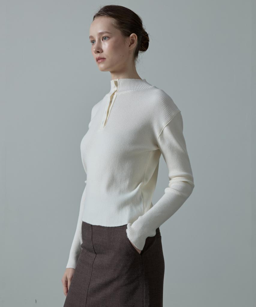 Aheule Aera Tension-Fit Henley Rib Half-Neck Knit_White