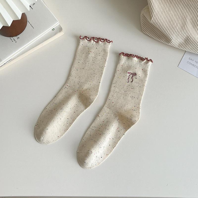 Pre-Autumn Combed Cotton Socks, Mid-Tube Socks, Sweat-Wicking Breathable Lace Bow Embroidery Stack Socks