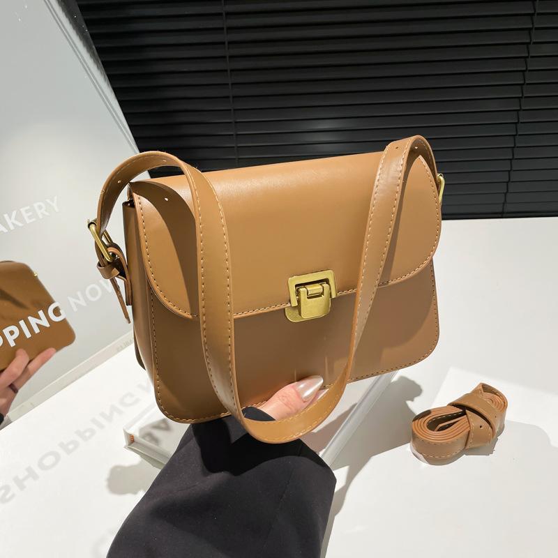 Temperament bag women's 2025 new versatile fashion simple messenger bag retro foreign style one shoulder women's small square bag tide