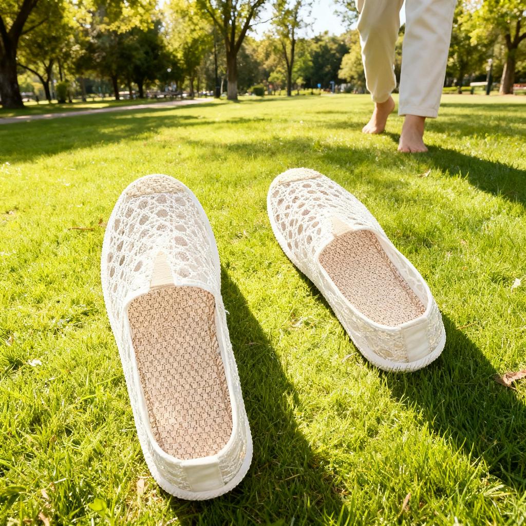 Mesh shoes women's light and comfortable low-top versatile little white shoes women's non-slip, light and breathable mesh women's casual shoes