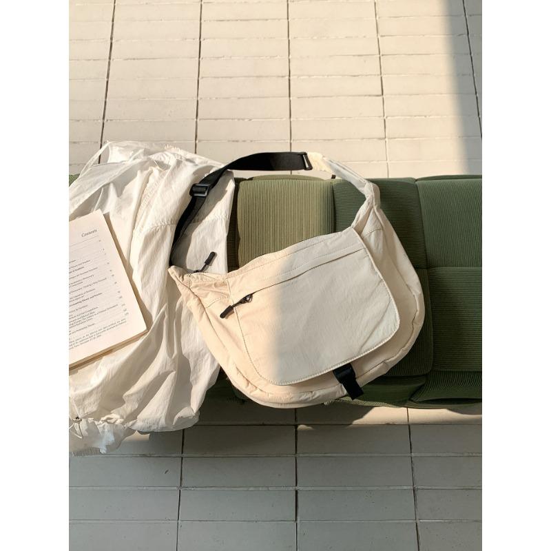 

Сумка-пельмень Женская Повседневная Спортивная Сумка для Велоспорта Большой Вместимости для Поездок на Работу Одноплечевая Сумка-Кроссбоди бежевый