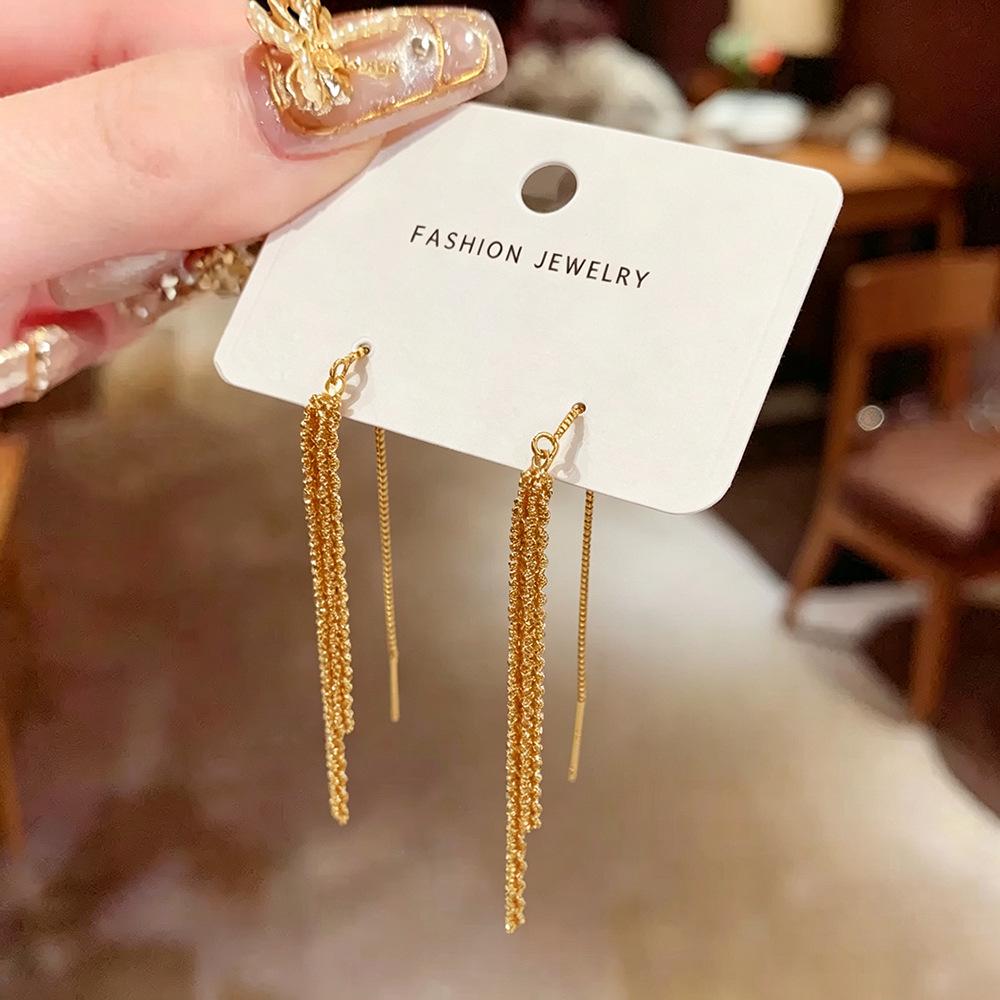 Douyin Bestseller: Sparkling Star Tassel Earrings - Versatile, High-End, Long Style, Light Luxury