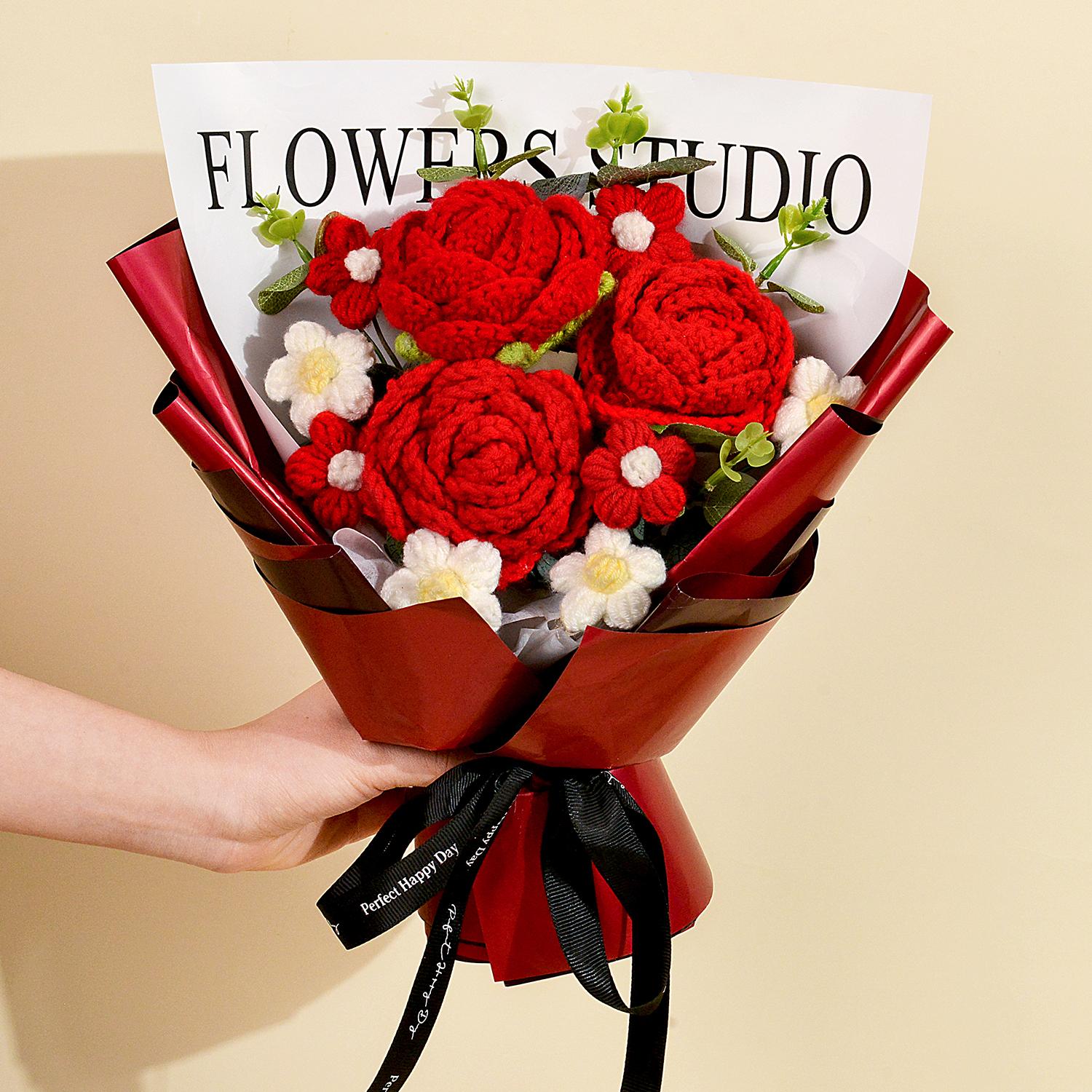 

Handmade Crochet Red Rose Flowers Bouquet, Crochet Flower Bouquets for Mother s Day, Valentine s Day, Anniversary, Birthday One Size красный