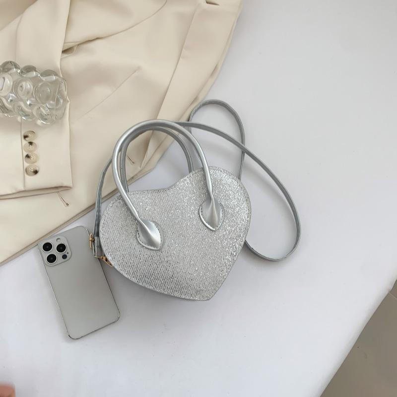 New love bag fashionable and simple shoulder bag versatile commuter messenger bag 2025 spring and summer niche handbag bag women