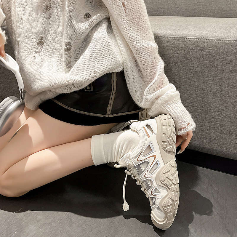 Hollow Sports Casual Sandals Women's 2025 Summer New Breathable Ugly Cute Sports Dad Shoes Versatile Hole Shoes