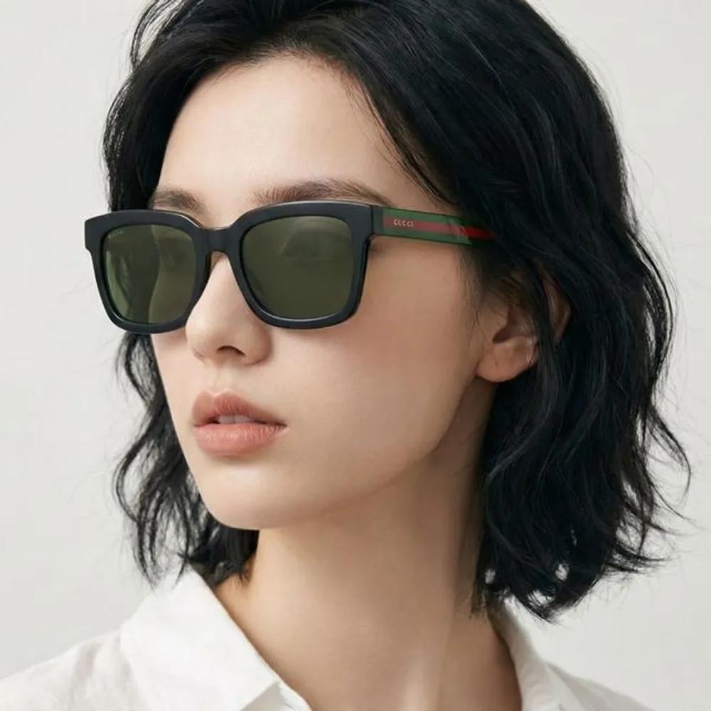 

Gucci Sunglasses GG0001SN 002 Fashion Horn-rimmed Square Tri-stripe Square