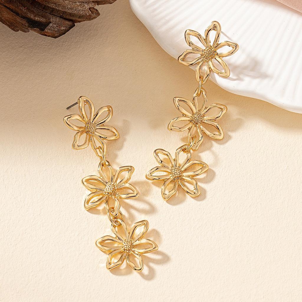 High-End Alloy Long Fringe Flower Earrings, Korean Temperament, Simple Retro Internet Celebrity Niche Earrings, Women