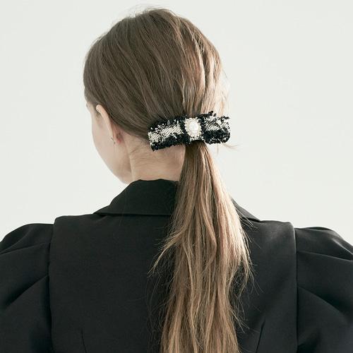 Besty Classic Tweed Pearl Hairpin