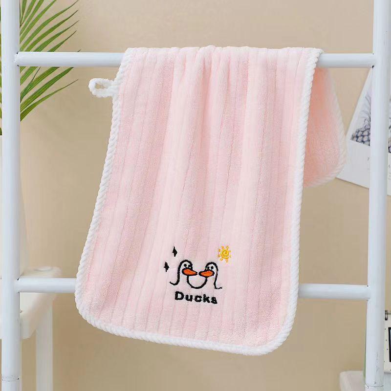 

Детское полотенце для лица, безопасное, мягкое, впитывающее воду, бархатистое, кораллового цвета, приятное для кожи, бытовые подвесные полотенца, детский носовой платок с рисунком 25X50CM розовый